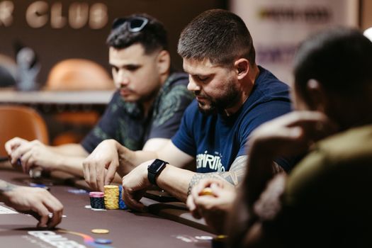 Navigating Czech Online Gambling Laws: A 2024 Guide for Players & Operators